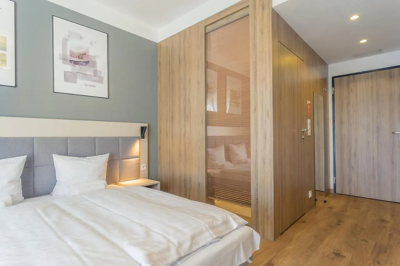 Rentplanet - Apartamenty Wolska Варшава Апартаменты