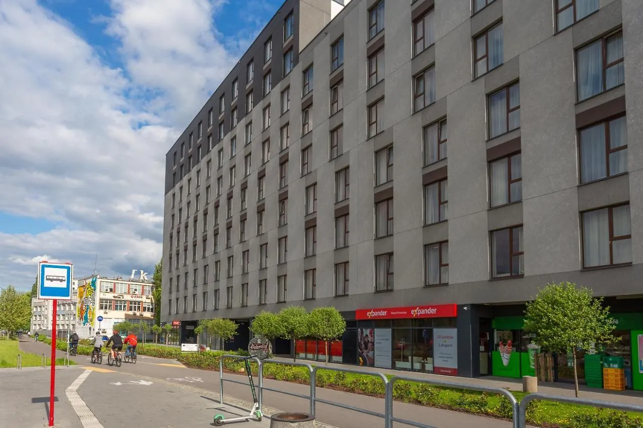 Rentplanet - Apartamenty Wolska Warschau 0*,  Polen